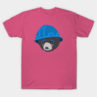 Funny Bear Cub in Blue Hard Hat Electricians Apprentice Carpenters Newbie Construction Humor T-Shirt